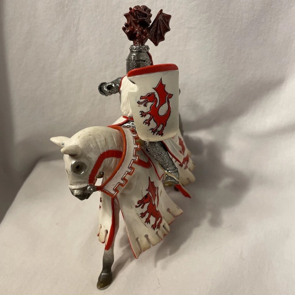 Schleich 2005 Red White Tournament Horse & Knight Dragoon 70045 NO Lance